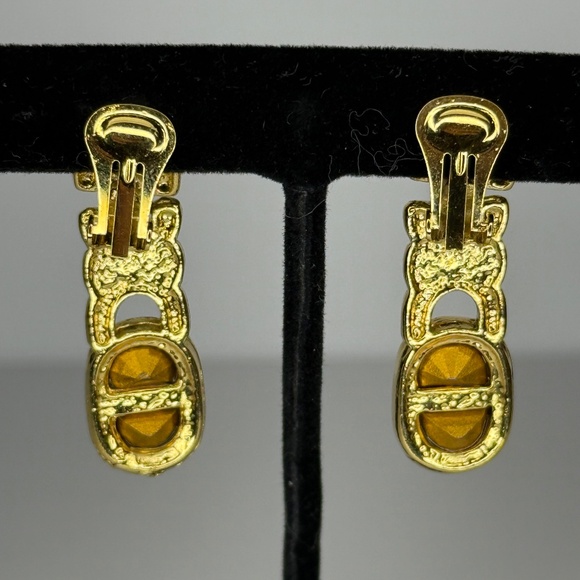 Gold Tone Clip On Crystal Rhinestone Earrings - Picture 3 of 4